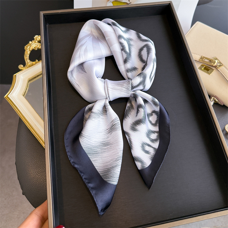 Luxury Women Square Scarf Silk - đánh giá và giá Scarf Silk Square